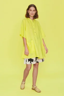 Airy linen bluse