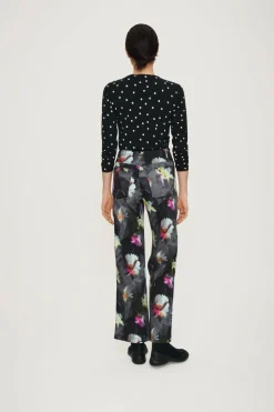 Cirque des fleurs jeans