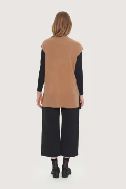 Cloud cashmere vest