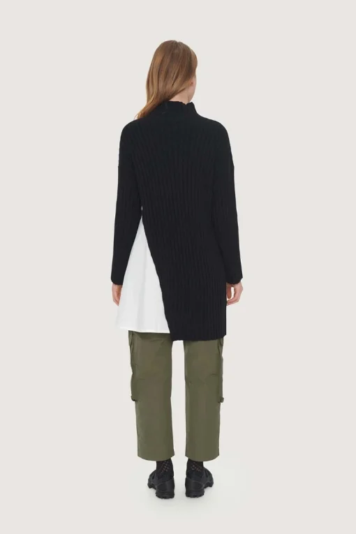 Gamine knit lang bluse