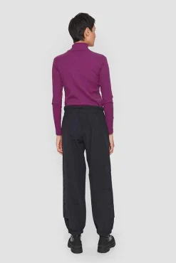 Globe rib højhalset bluse