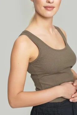 Globe rib tank top