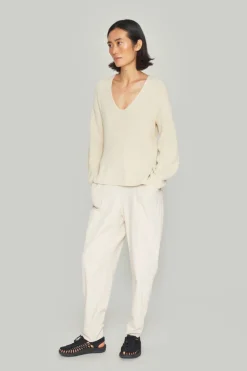 Kareshi bluse med v-hals