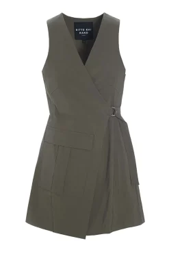 Magic stretch vest