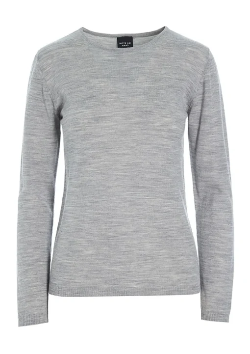 New wool bluse