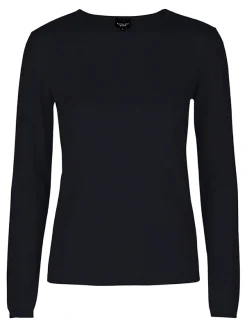 New wool bluse