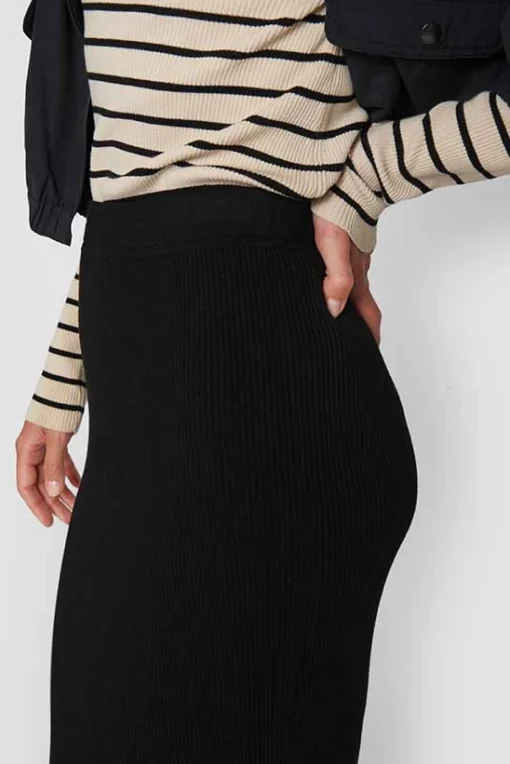 Saku knit nederdel